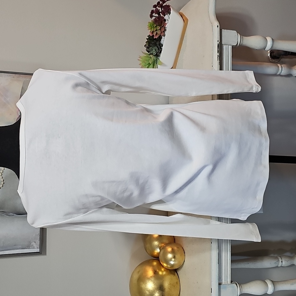 3 for $20 🤍 NEW St. John's Bay White Long Sleeve Crew Neck Tee - L - Picture 2 of 4